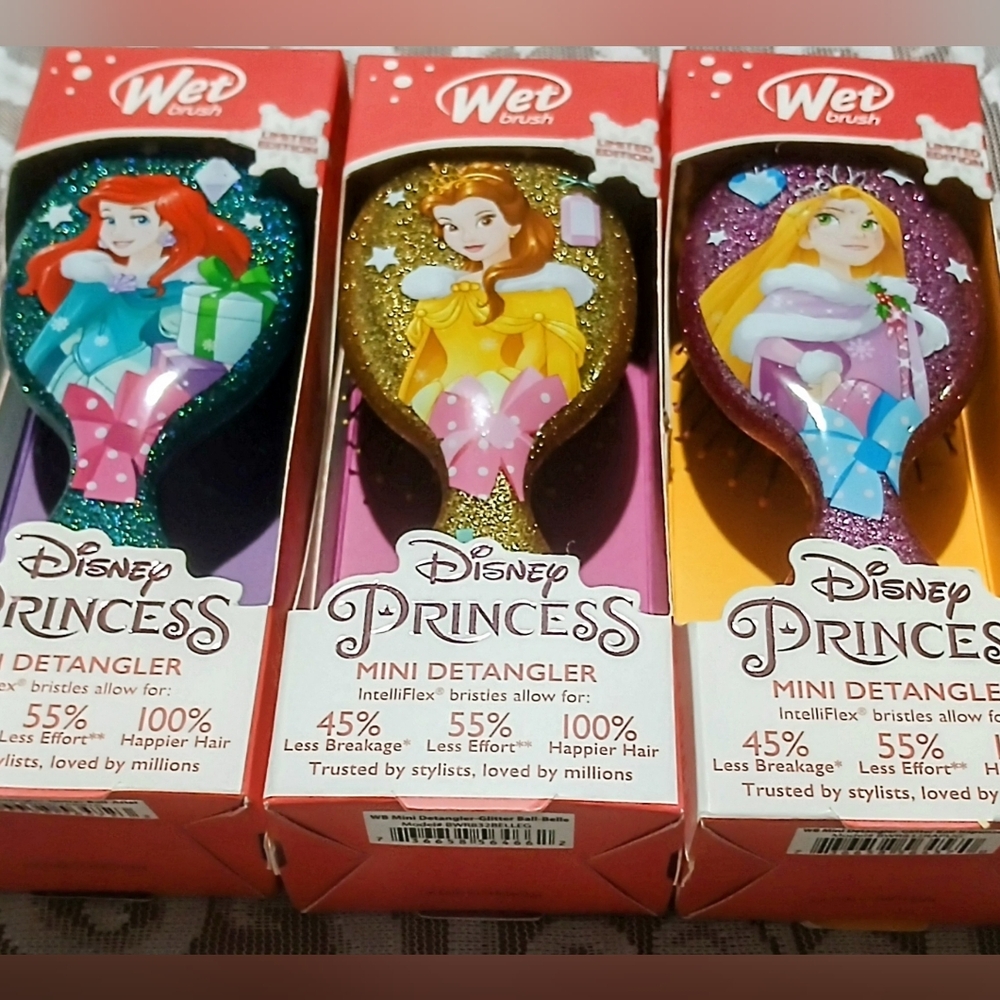 3pcs Set 🆕️Wet Brush Mini Disney Princess Collection.